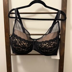 NWT Demi-cup plus size bra